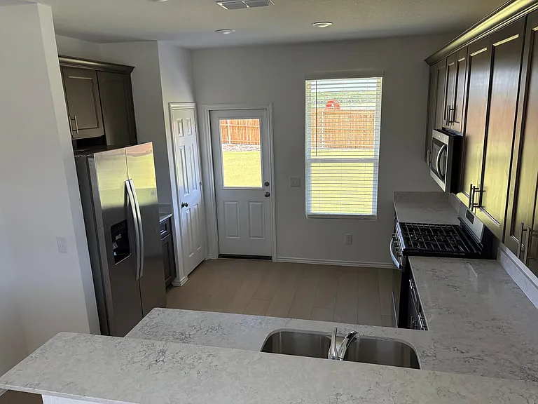 Kitchen with Referigerator (w/ ice maker)