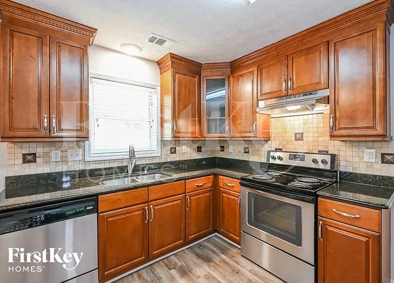 4285 Bradstone Trce NW — Photo 6