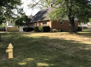 615 E Hickory St, Hinsdale, IL 60521