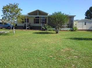 99 Emerald Dr E, Dundee, FL 33838