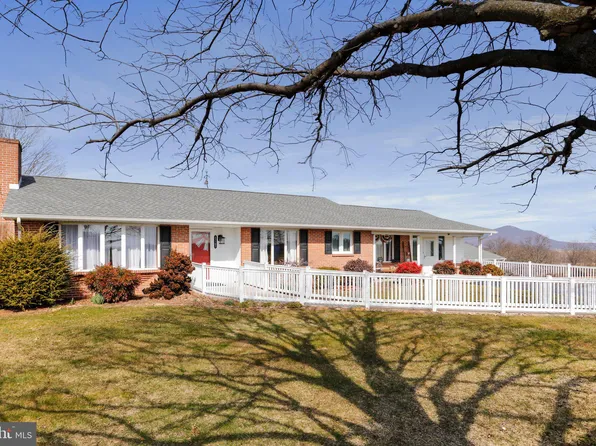 13303 Dickeys Rd, Mercersburg, PA 17236