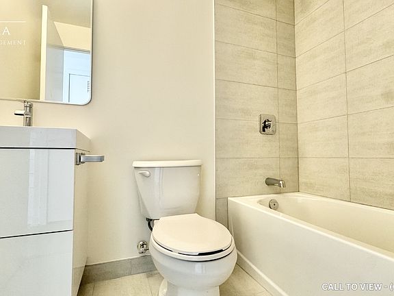 5th image of 33 Erie Ave #1601