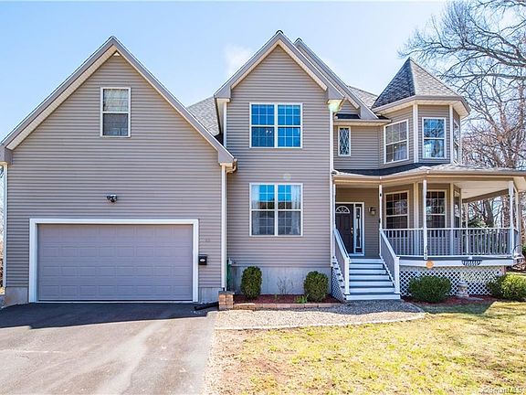 3rd image of 65 Sunnyslope Dr