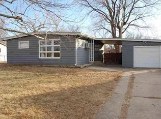 1809 SW 34th St, Topeka, KS 66611