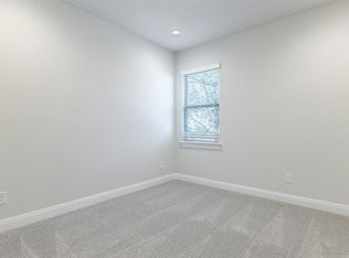 404 Prickly Poppy Loop, Kyle, TX 78640