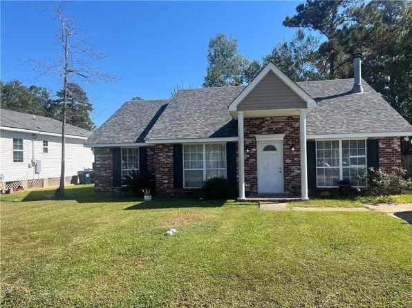 70312 7th St, Covington, LA 70433