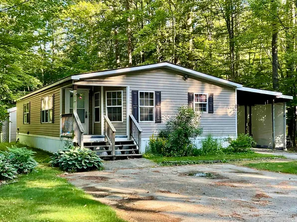 99 Eagle Ledge Loop, Conway, NH 03813
