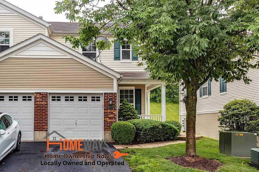 1st image of 4839 Heritage Heights Cir