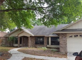 1141 Climbing Rose Dr, Orlando, FL 32818
