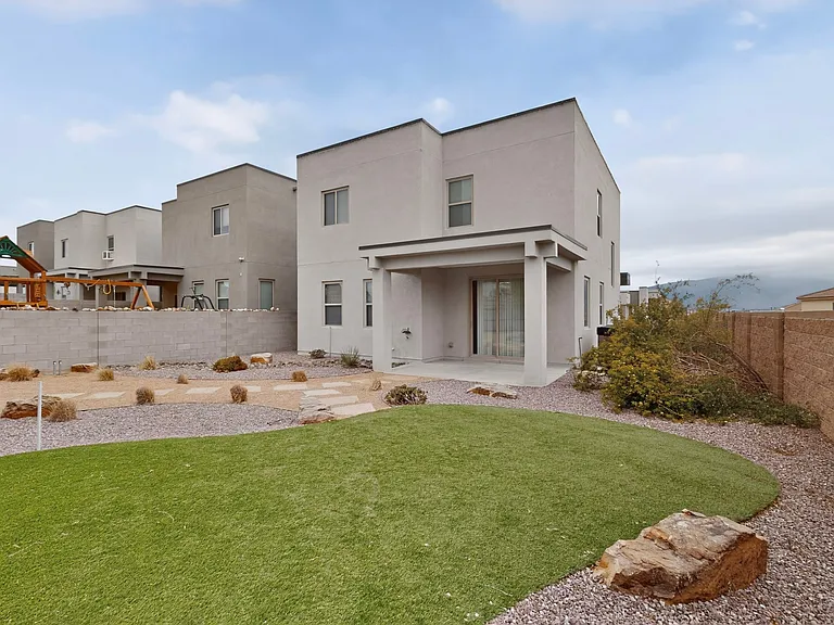 5603 Linq Ct NE — Photo 40
