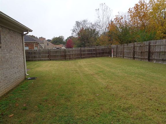 2nd image of 9562 Misty Knoll Dr