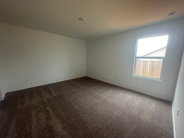 2420 Hunter Peak — Photo 13
