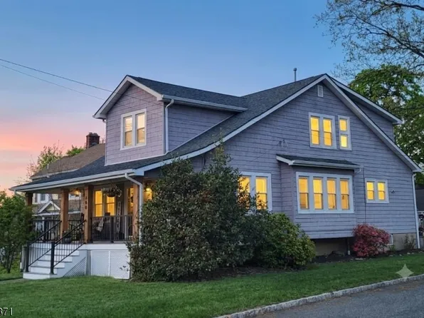 266 Eagle Rock Ave, Roseland Boro, NJ 07068