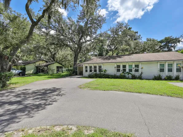 105 N Kingsway Rd, Seffner, FL 33584