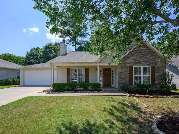 6213 Russet Landing Cir, Birmingham, AL 35244