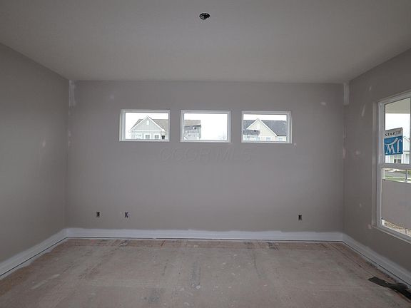2nd image of 74 Banyan Dr