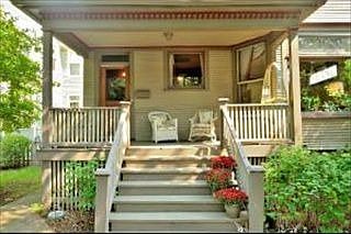 2nd image of 229 S Ashland Ave
