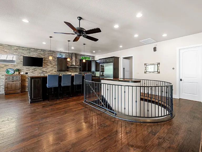 3304 Blue Jay Ln — Photo 17