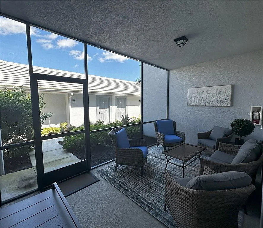 2 bed, 2.0 bath, 1596 sqft, $6,500 — Photo 2