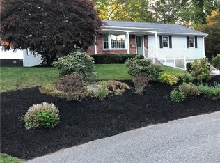 81 Cranston Cir, North Kingstown, RI 02852