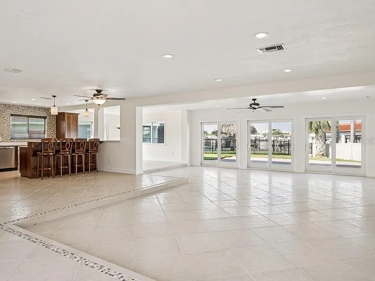 3734 Topsail Trl — Photo 12