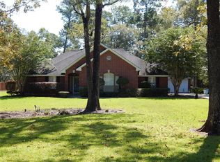 16 Ranchwood Ln, Dayton, TX 77535