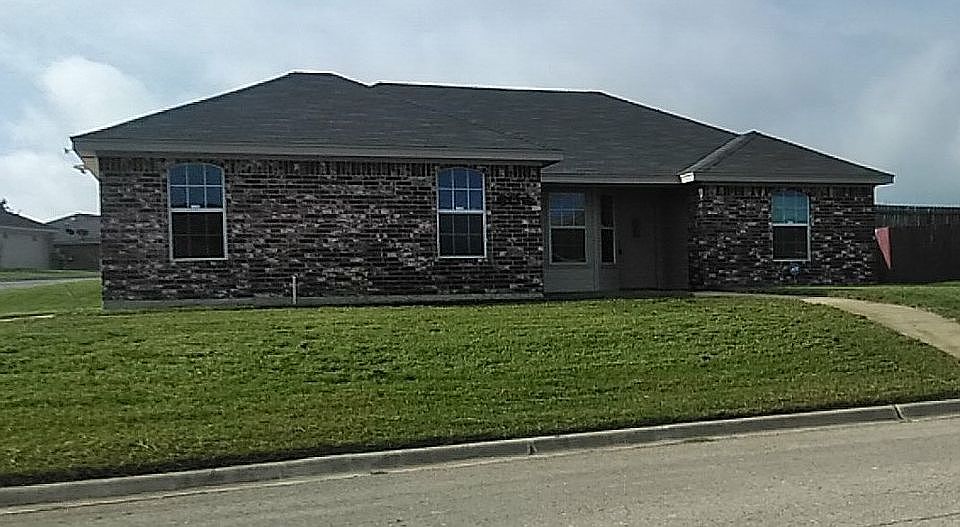 1st image of 604 Jorgette Dr
