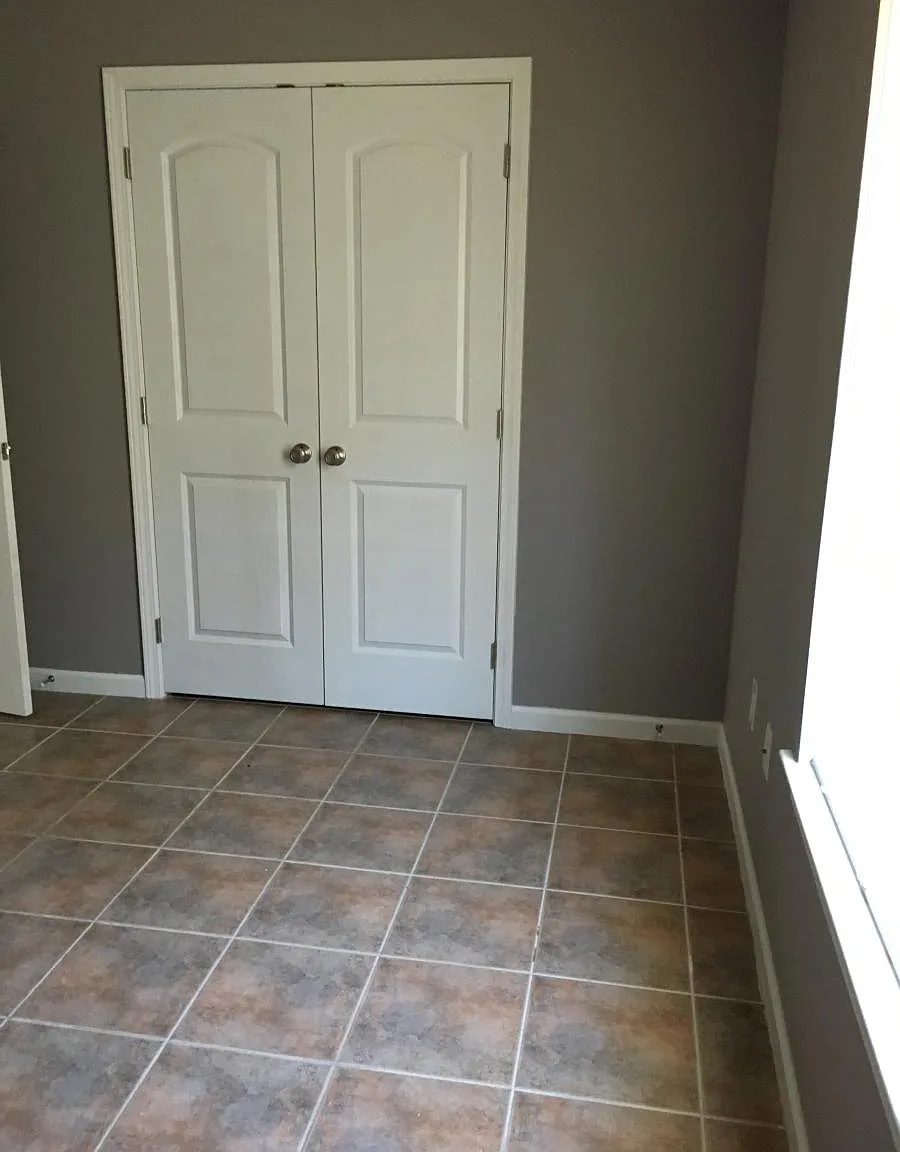 2 bed, 1020 sqft, $1,095 — Photo 2