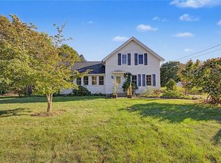 327 Church St, Wood River Junction, RI 02894