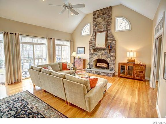 5th image of 2105 French Hill Ct