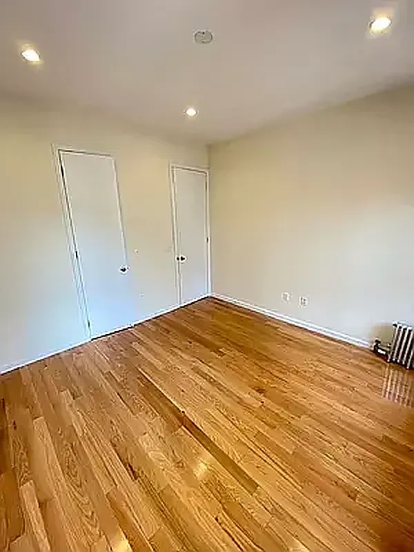 559 West 188th Street — Photo 3