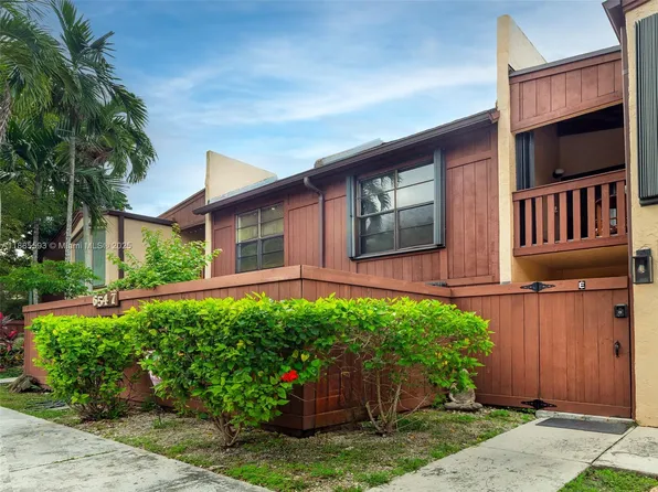 6547 SW 116th Pl APT E, Miami, FL 33173