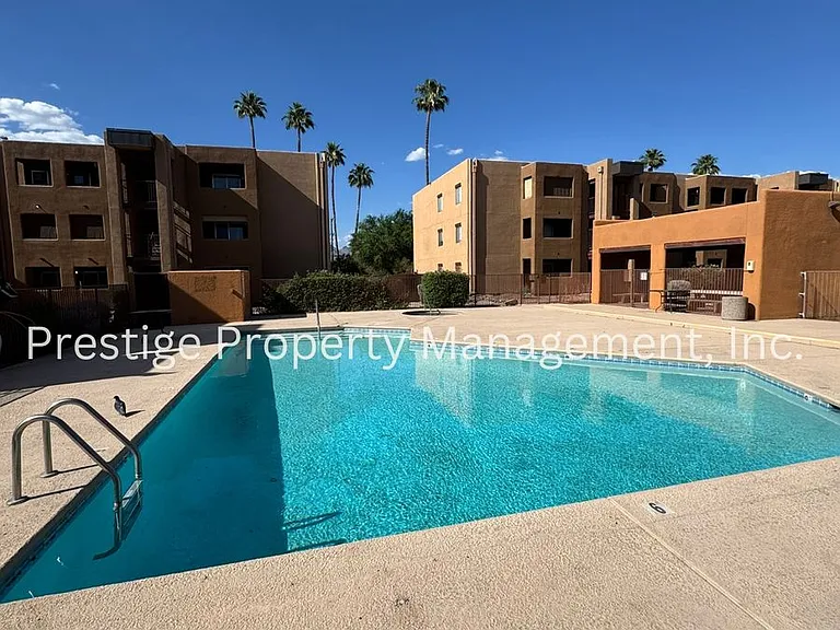 1810 S Blacklidge Dr #118 — Photo 2