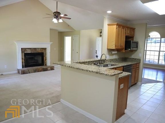 5th image of 2808 Glen Echo Dr