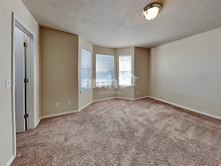 6002 S Ridge Flower Way — Photo 11