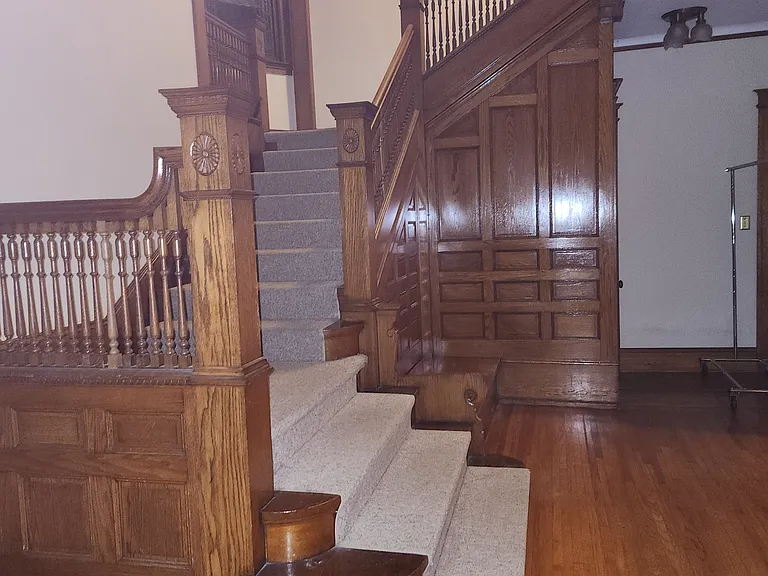 218 S Albany St #1 — Photo 6