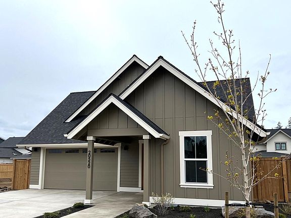 2nd image of 20520 SE Dorset Pl #85
