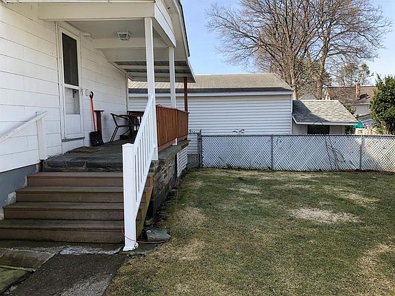 4th image of 31 McNamara Ave
