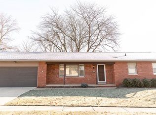 204 Arlington Dr, Normal, IL 61761