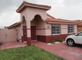 3175 W 68th Pl, Hialeah, FL 33018