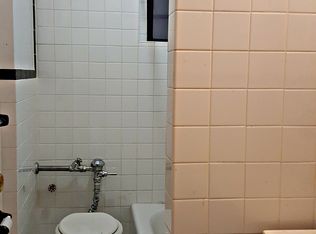 837 E 22nd St APT 3A, Brooklyn, NY 11210