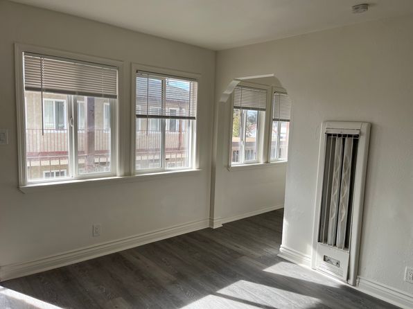 7713 California Ave #4