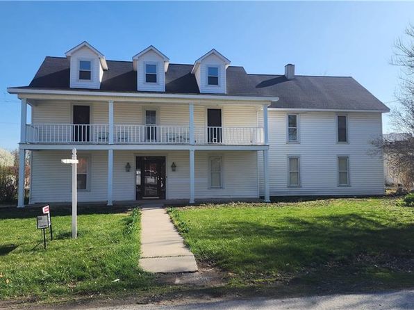 106 E Main St, Jamesport, MO 64648