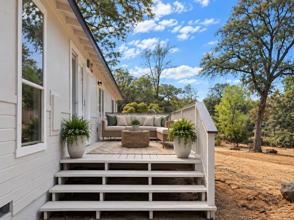 6821 Woodstock Ln, El Dorado, CA 95623