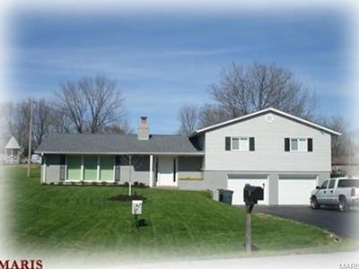 4 Harold Cir, O'Fallon, MO, 63366