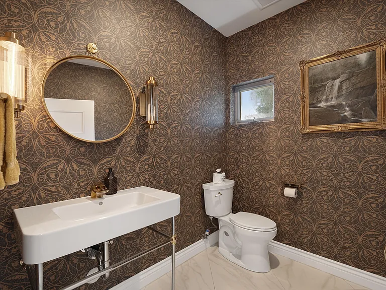 8317 Delgany Ave — Photo 12