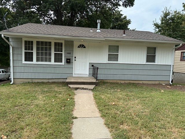 1st image of 1408 Lawrence Ave