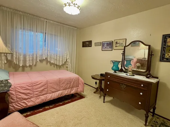 (undisclosed Address), Riverside, CA 92504