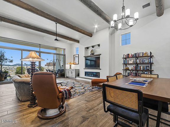 5th image of 3779 Santa Julia Rd