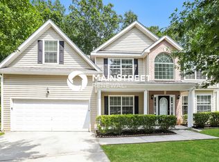 665 Lakeridge Ct, Covington, GA 30016